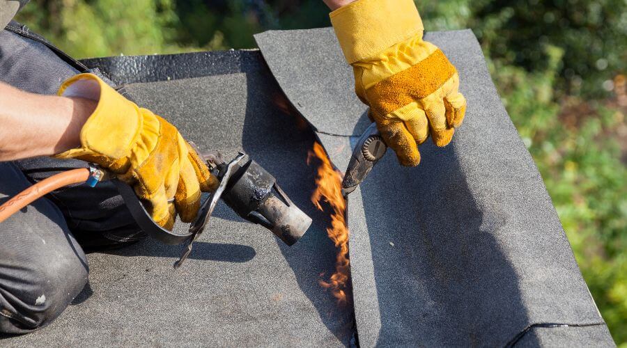 Professional flood damage restoration services in Taft, TX